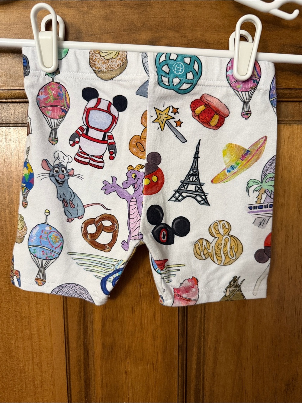 Hayden and Grant Disney Themed White Multicolor Print Peplum Top with shorts - Picture 7 of 7
